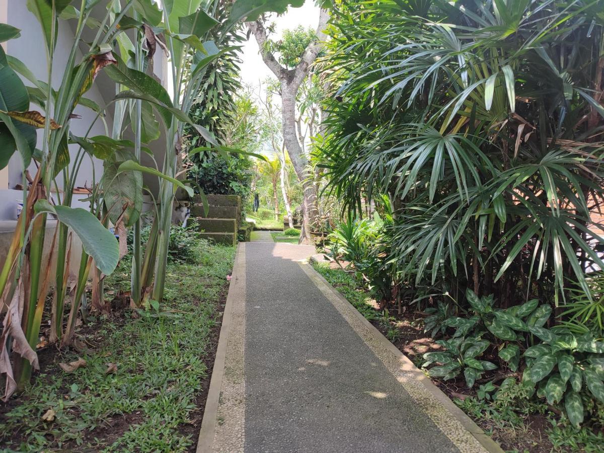 Bhuana Shanti Homestay Ubud Exterior foto